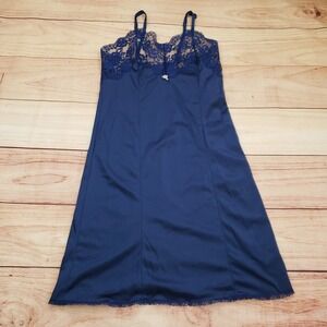 La Tendresse Lingerie Slip Dress Women 34 Blue Lace Trim Nylon Anti Static Cling